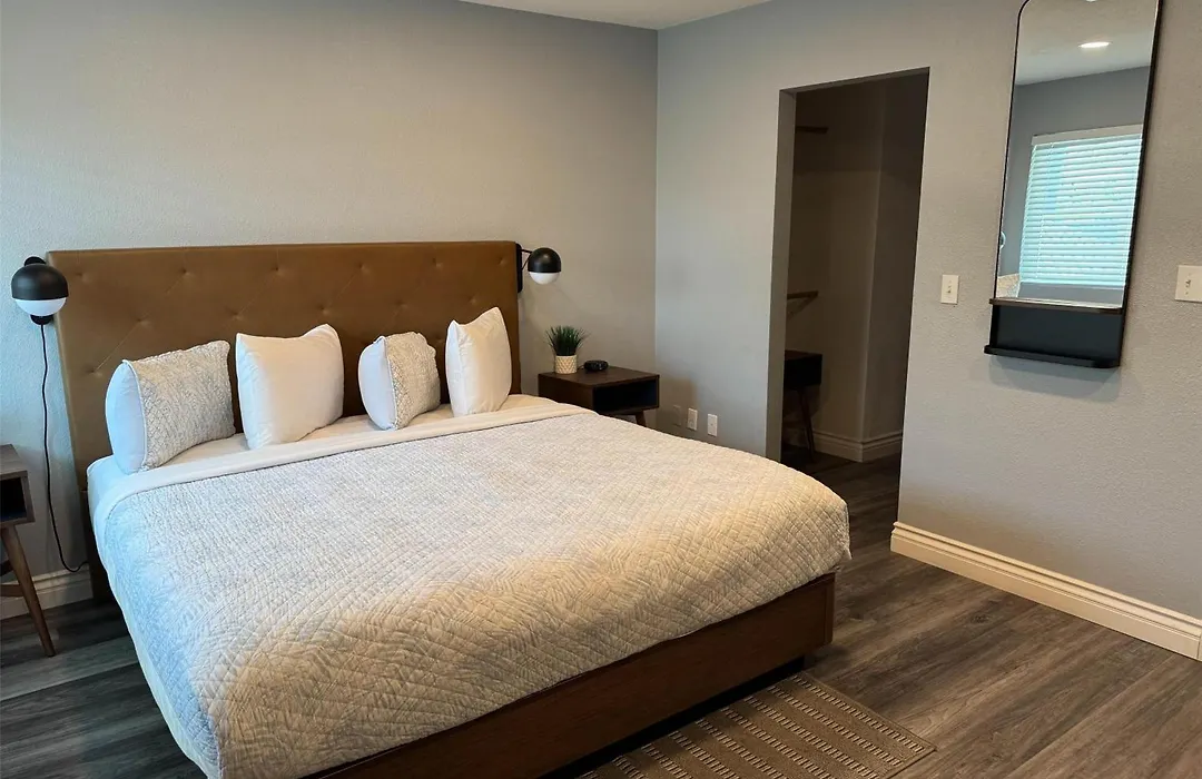 Studio 6 Suites Las Vegas, Nv - Tropicana-1